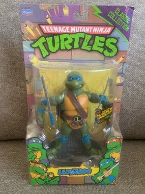 Teenage Mutant Ninja Turtles Leonardo Action Figure Classic Collection 2012 New